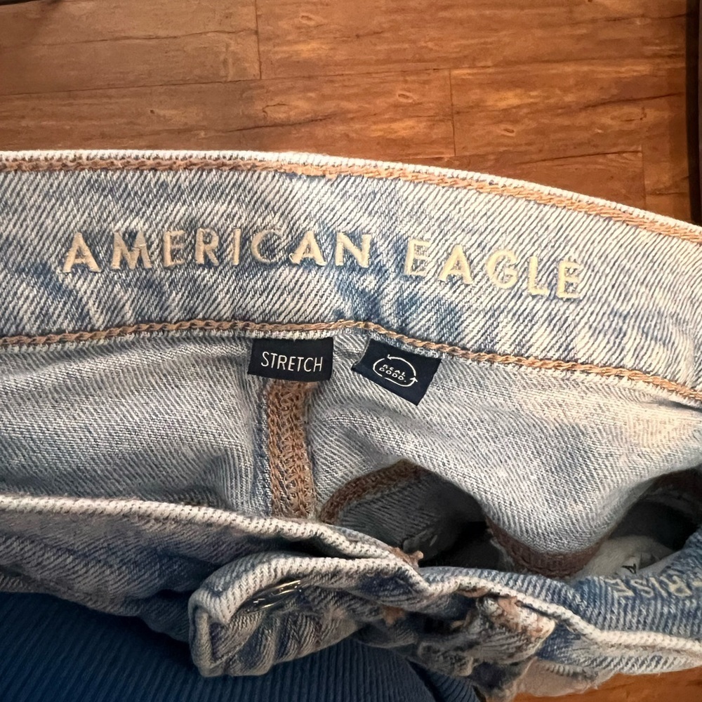 American Eagle Super High Rise Ankle Straight Jeans Women’s Size 00 Distressed - Picture 10 of 12